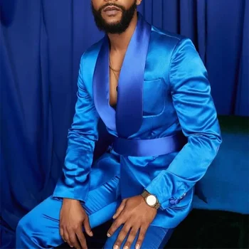 Italijos mados mėlyna Vyrų Kostiumai Satino Slim Fit Royal Blue Blizga Jaunikis Prom Vestuvių Smokingas Pritaikyta Švarkas Rinkiniai Kostiumas Homme